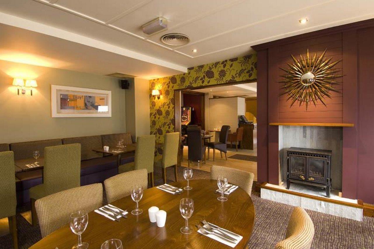 Premier Inn Manchester City Centre Екстериор снимка